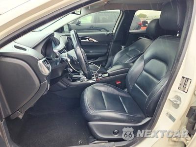 Zdjęcie 7 z 13 samochodu: 2018 INFINITI QX30 LUXURY VIN:SJKCH5CP3JA051237 - miniatura
