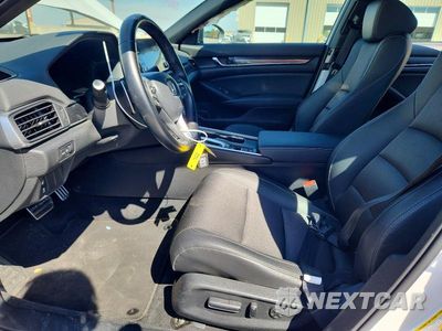Zdjęcie 7 z 12 samochodu: 2022 HONDA ACCORD SPORT VIN:1HGCV1F33NA090883 - miniatura
