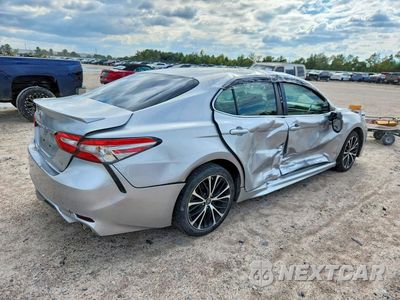 Trzecie zdjęcie samochodu z tyłu: 2018 TOYOTA CAMRY SE VIN:4T1B11HK5JU089636 - miniatura