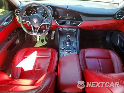Zdjęcie 8 z 12 samochodu: 2017 ALFA ROMEO GIULIA Q4 VIN:ZARFAEDN6H7532758 - miniatura