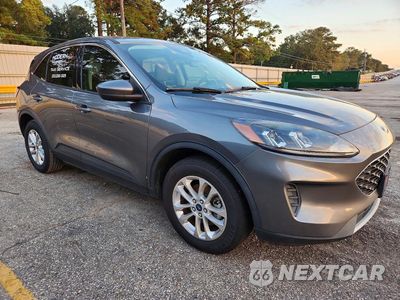 Czwarte zdjęcie samochodu z boku: 2021 FORD ESCAPE SE VIN:1FMCU0G62MUB34515 - miniatura