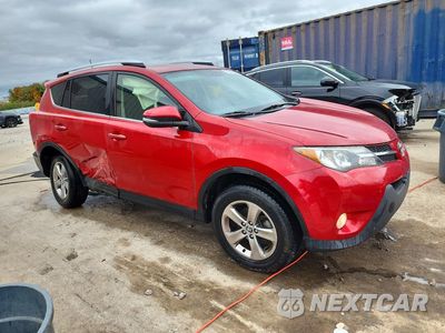 Czwarte zdjęcie samochodu z boku: 2015 TOYOTA RAV4 XLE VIN:JTMRFREV3FD106409 - miniatura