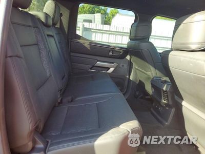 Zdjęcie 10 z 13 samochodu: 2025 TOYOTA TUNDRA SR5 VIN:5TFLA5DB1SX267872 - miniatura