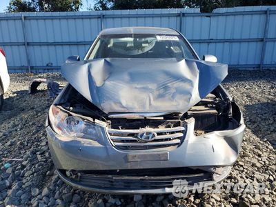 Piąte zdjęcie samochodu w środku: 2010 HYUNDAI ELANTRA GLS VIN:KMHDU4ADXAU916558 - miniatura