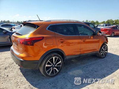 Trzecie zdjęcie samochodu z tyłu: 2017 NISSAN ROGUE SPORT SL VIN:JN1BJ1CP8HW031464 - miniatura