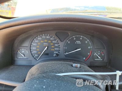 Zdjęcie 9 z 12 samochodu: 2000 SATURN SL2 VIN:1G8ZK5278YZ108702 - miniatura