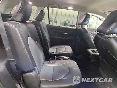 Zdjęcie 11 z 14 samochodu: 2025 TOYOTA GRAND HIGHLANDER XLE VIN:5TDAAAB57SS082888 - miniatura