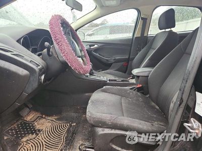 Zdjęcie 7 z 12 samochodu: 2016 FORD FOCUS SE VIN:1FADP3F21GL291503 - miniatura