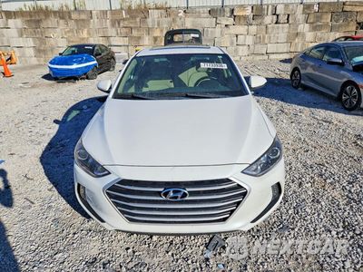 Piąte zdjęcie samochodu w środku: 2018 HYUNDAI ELANTRA VALUE EDITION VIN:5NPD84LF5JH354294 - miniatura