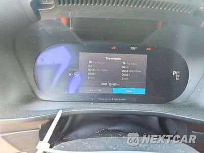 Zdjęcie 9 z 13 samochodu: 2021 VOLVO XC40 RECHARGE VIN:YV4ED3URXM2545182 - miniatura