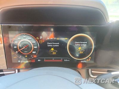 Zdjęcie 9 z 12 samochodu: 2025 HYUNDAI ELANTRA SEL VIN:KMHLS4DG8SU971521 - miniatura