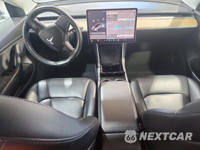 Zdjęcie 8 z 13 samochodu: 2018 TESLA MODEL 3 VIN:5YJ3E1EA2JF071211 - miniatura
