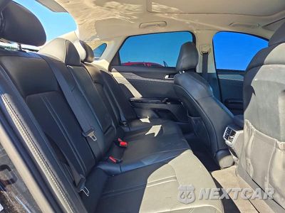 Zdjęcie 10 z 13 samochodu: 2021 KIA K5 EX VIN:5XXG34J27MG037399 - miniatura