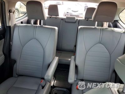 Zdjęcie 10 z 13 samochodu: 2021 TOYOTA HIGHLANDER XLE VIN:5TDGZRBH0MS530550 - miniatura