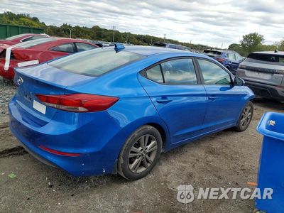 Trzecie zdjęcie samochodu z tyłu: 2018 HYUNDAI ELANTRA VALUE EDITION VIN:5NPD84LF1JH224612 - miniatura