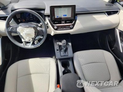 Zdjęcie 8 z 14 samochodu: 2026 TOYOTA COROLLA CROSS LE VIN:7MUCAAAG2TV206844 - miniatura