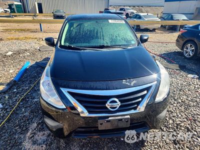 Piąte zdjęcie samochodu w środku: 2017 NISSAN VERSA 1.6 S VIN:3N1CN7AP5HL807747 - miniatura