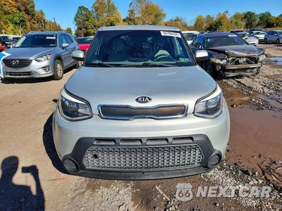 Piąte zdjęcie samochodu w środku: 2016 KIA SOUL BASE VIN:KNDJN2A22G7868651 - miniatura