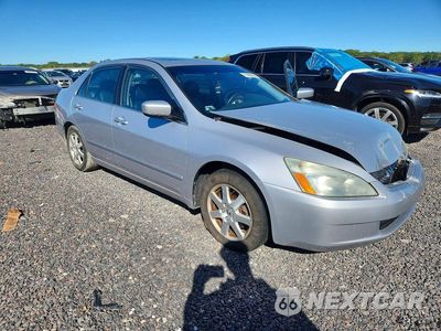 Czwarte zdjęcie samochodu z boku: 2005 HONDA ACCORD VIN:1HGCM665X5A069966 - miniatura