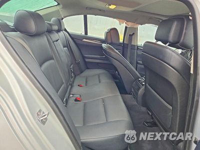 Zdjęcie 10 z 12 samochodu: 2013 BMW 528 I VIN:WBAXG5C53DDY35147 - miniatura