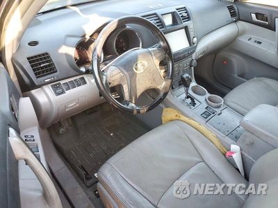 Zdjęcie 8 z 13 samochodu: 2009 TOYOTA HIGHLANDER SPORT VIN:JTEES43A992130433 - miniatura