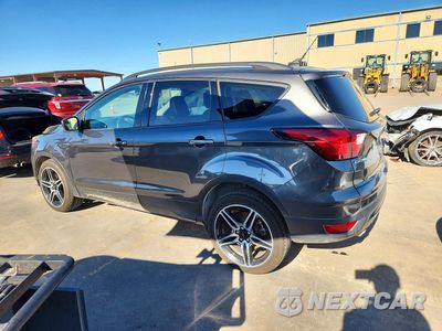 Drugie zdjęcie samochodu z przodu: 2019 FORD ESCAPE SEL VIN:1FMCU0HD8KUA70846 - miniatura