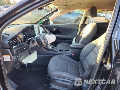 Zdjęcie 7 z 12 samochodu: 2020 KIA NIRO LXS VIN:KNDCB3LC2L5413978 - miniatura