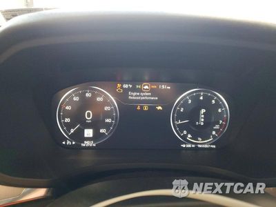 Zdjęcie 9 z 12 samochodu: 2020 VOLVO V60 CROSS COUNTRY T5 MOMENTUM VIN:YV4102WKXL1038372 - miniatura
