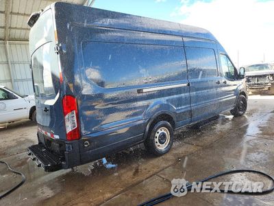 Trzecie zdjęcie samochodu z tyłu: 2020 FORD TRANSIT 250 DELIVERY VAN VIN:1FTBR3X82LKA72757 - miniatura