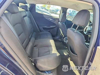 Zdjęcie 10 z 12 samochodu: 2018 CHEVROLET MALIBU LT VIN:1G1ZD5ST0JF233254 - miniatura