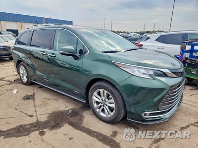 Czwarte zdjęcie samochodu z boku: 2021 TOYOTA SIENNA LIMITED 7-PASSENGER VIN:5TDZSKFC0MS015373 - miniatura