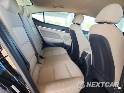 Zdjęcie 10 z 12 samochodu: 2019 HYUNDAI ELANTRA SEL VIN:KMHD84LF8KU832002 - miniatura