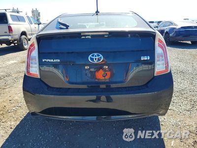 Zdjęcie 6 z 12 samochodu: 2015 TOYOTA PRIUS THREE VIN:JTDKN3DU6F2003099 - miniatura