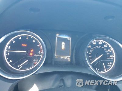 Zdjęcie 9 z 12 samochodu: 2018 TOYOTA CAMRY SE VIN:4T1B11HK3JU636208 - miniatura
