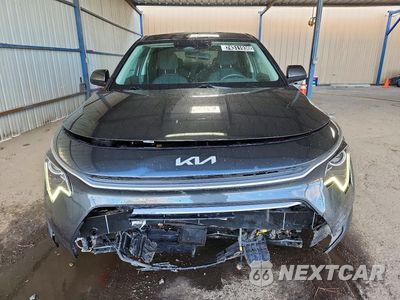 Piąte zdjęcie samochodu w środku: 2026 KIA NIRO LX VIN:KNDCP3LE9T5316859 - miniatura