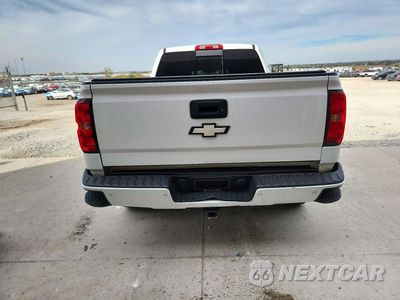 Zdjęcie 6 z 12 samochodu: 2016 CHEVROLET SILVERADO K1500 LT VIN:3GCUKREC5GG294505 - miniatura