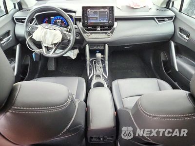 Zdjęcie 8 z 13 samochodu: 2022 TOYOTA COROLLA CROSS XLE VIN:7MUDAABG6NV037000 - miniatura