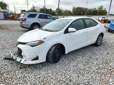 2017 TOYOTA COROLLA LE 5YFBURHE7HP587736 - główne zdjęcie licytacji z USA - miniatura