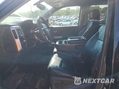 Zdjęcie 7 z 12 samochodu: 2017 CHEVROLET SILVERADO K1500 LT VIN:3GCUKREC5HG488114 - miniatura