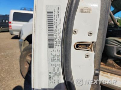Zdjęcie 12 z 12 samochodu: 2016 RAM 3500 SLT VIN:3C63R3HL1GG277126 - miniatura