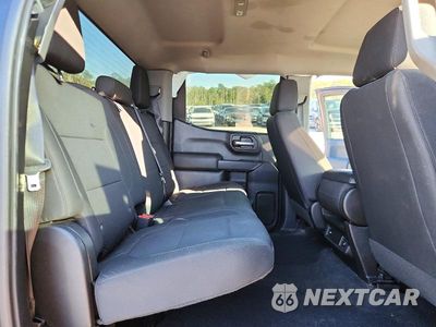 Zdjęcie 10 z 13 samochodu: 2019 CHEVROLET SILVERADO K1500 TRAIL BOSS CUSTOM VIN:1GCPYCEF1KZ377893 - miniatura