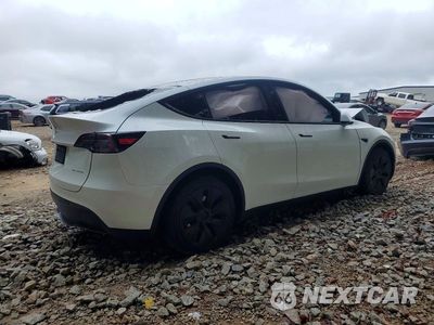 Trzecie zdjęcie samochodu z tyłu: 2025 TESLA MODEL Y VIN:7SAYGDEE2SF236358 - miniatura