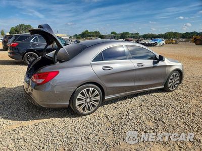 Trzecie zdjęcie samochodu z tyłu: 2018 MERCEDES-BENZ CLA 250 4MATIC VIN:WDDSJ4GB6JN505894 - miniatura