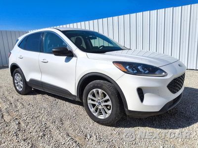 Czwarte zdjęcie samochodu z boku: 2022 FORD ESCAPE SE VIN:1FMCU9G68NUA60572 - miniatura