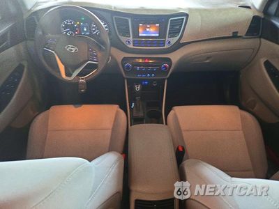 Zdjęcie 8 z 13 samochodu: 2017 HYUNDAI TUCSON ECO VIN:KM8J33A22HU396414 - miniatura