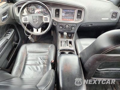 Zdjęcie 8 z 12 samochodu: 2011 DODGE CHARGER R/T VIN:2B3CM5CT7BH610644 - miniatura