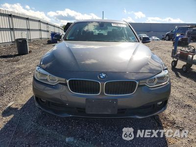 Piąte zdjęcie samochodu w środku: 2018 BMW 320 XI VIN:WBA8A3C59JA499639 - miniatura