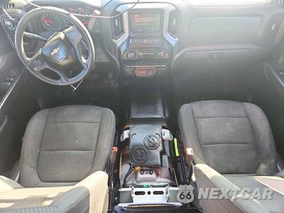 Zdjęcie 8 z 12 samochodu: 2022 CHEVROLET SILVERADO LTD K1500 VIN:3GCUYAEDXNG169893 - miniatura