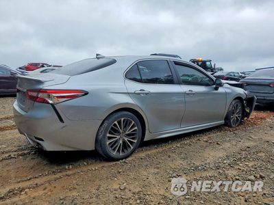 Trzecie zdjęcie samochodu z tyłu: 2020 TOYOTA CAMRY SE VIN:4T1G11AKXLU858649 - miniatura
