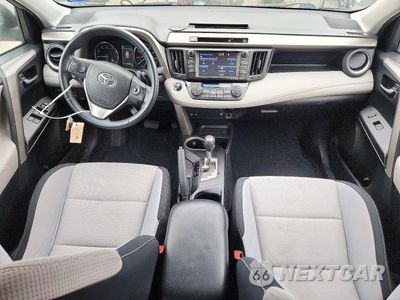 Zdjęcie 8 z 14 samochodu: 2016 TOYOTA RAV4 XLE VIN:2T3WFREV8GW281004 - miniatura